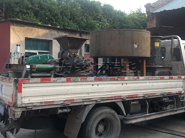 �ϳ����A�l(f��)؛�F��